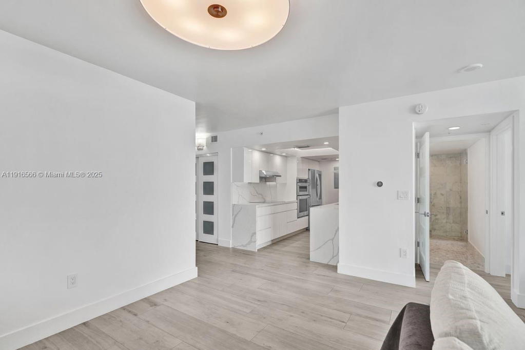Real estate property located at 90 Alton Rd #1907, Miami-dade, Yacht Club At Portofino, Miami Beach, FL