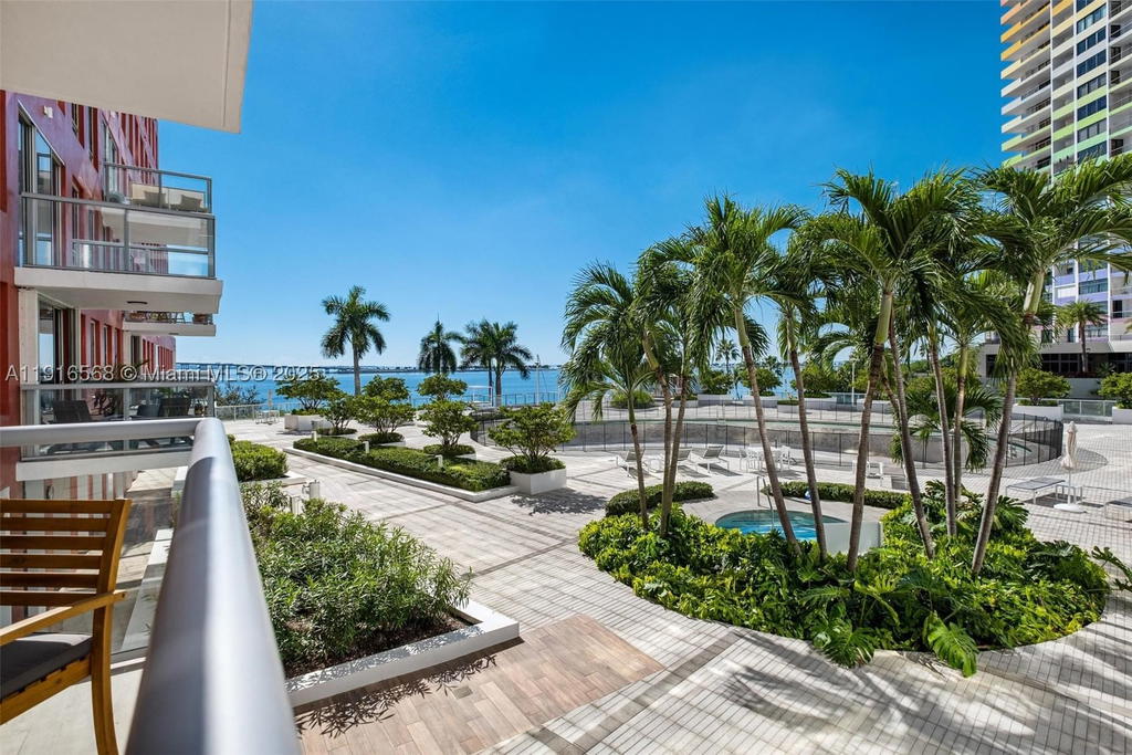 Real estate property located at 1541 Brickell Ave C406, Miami-dade, The Palace Condo, Miami, FL
