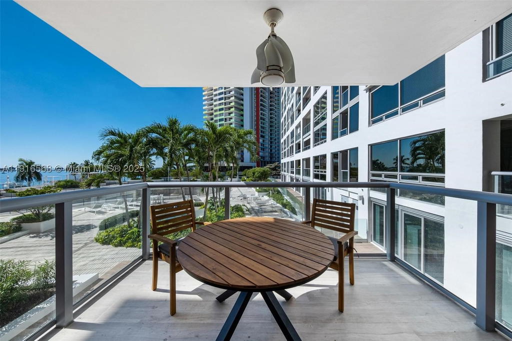 Real estate property located at 1541 Brickell Ave C406, Miami-dade, The Palace Condo, Miami, FL