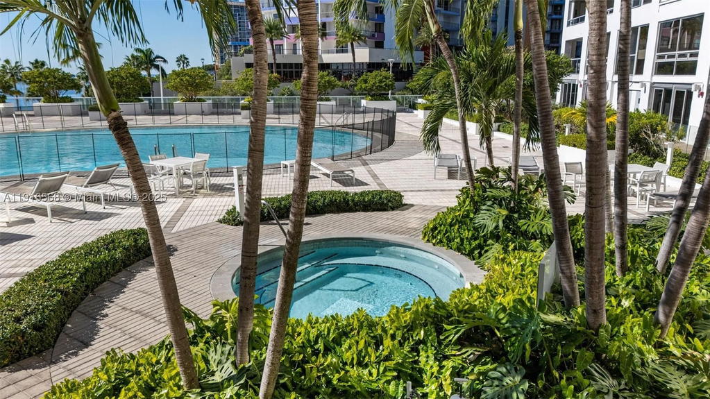 Real estate property located at 1541 Brickell Ave C406, Miami-dade, The Palace Condo, Miami, FL