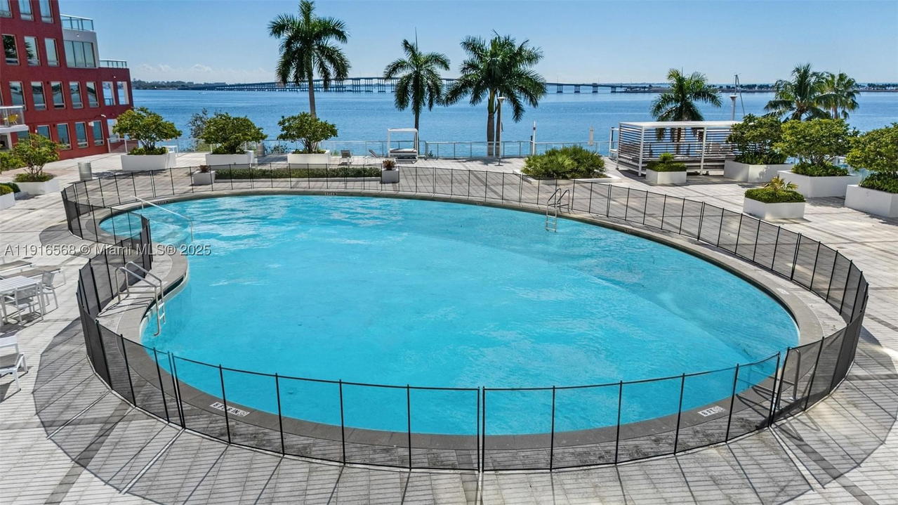 Real estate property located at 1541 Brickell Ave C406, Miami-dade, The Palace Condo, Miami, FL
