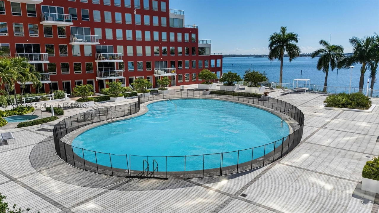 Real estate property located at 1541 Brickell Ave C406, Miami-dade, The Palace Condo, Miami, FL