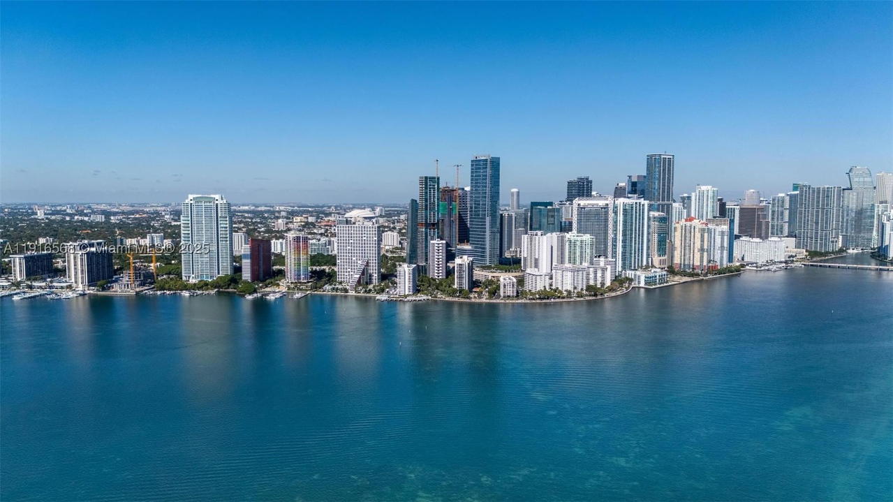 Real estate property located at 1541 Brickell Ave C406, Miami-dade, The Palace Condo, Miami, FL