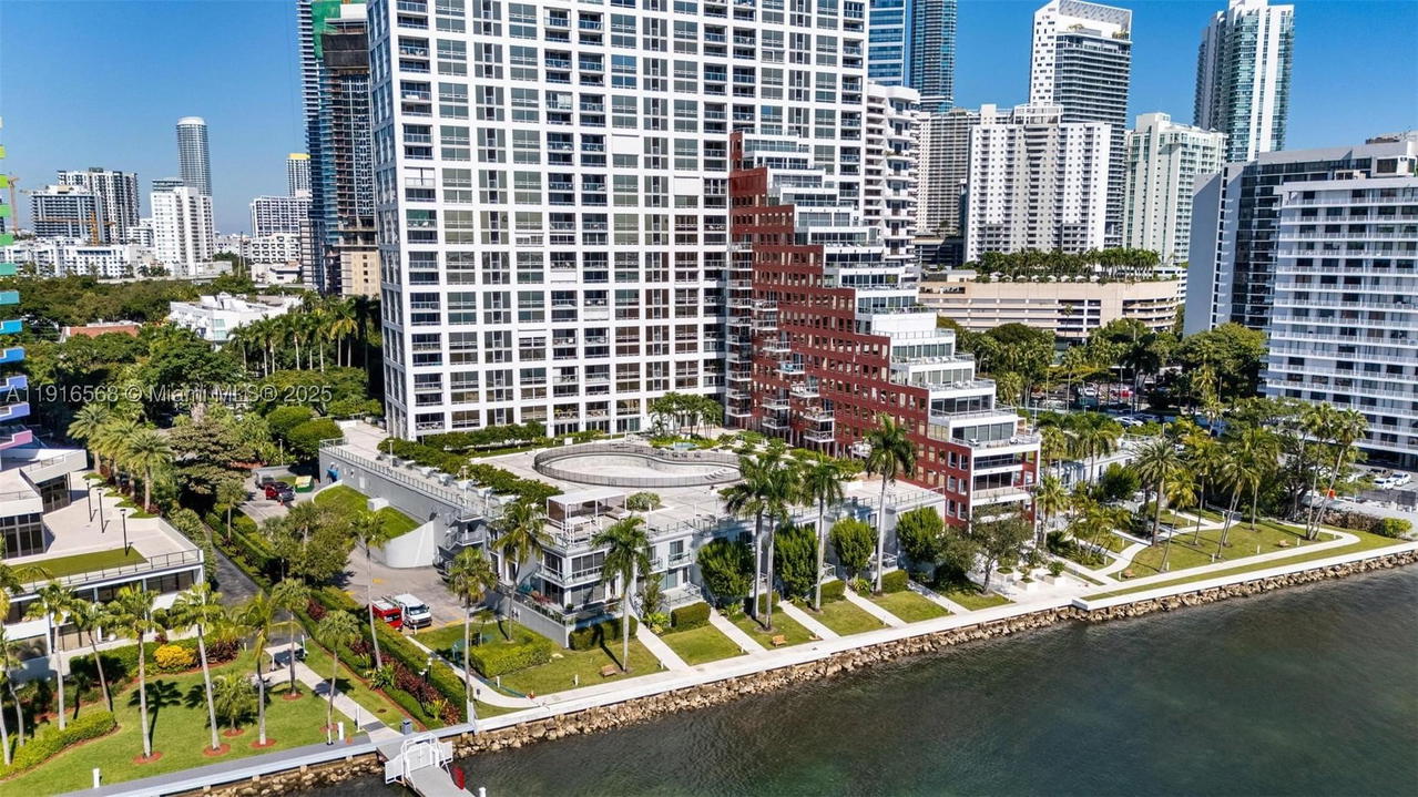 Real estate property located at 1541 Brickell Ave C406, Miami-dade, The Palace Condo, Miami, FL