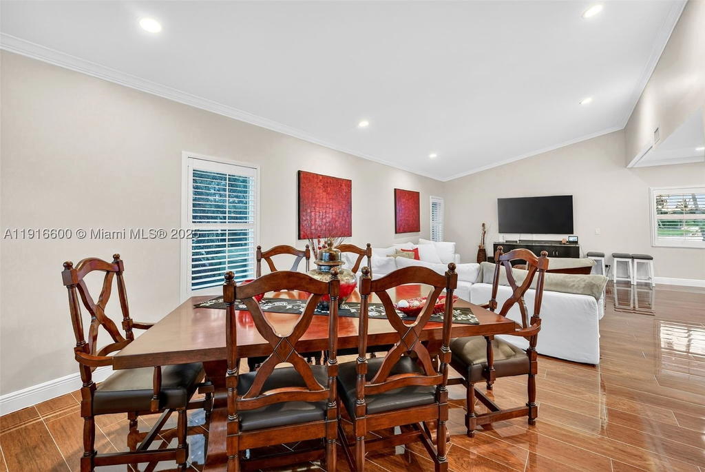 Real estate property located at 20230 7th St, Broward, Chapel Trail Replat, Pembroke Pines, FL