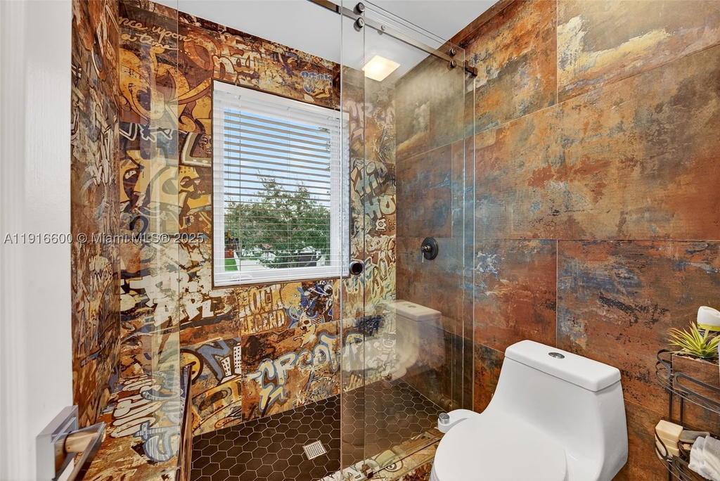 Real estate property located at 20230 7th St, Broward, Chapel Trail Replat, Pembroke Pines, FL