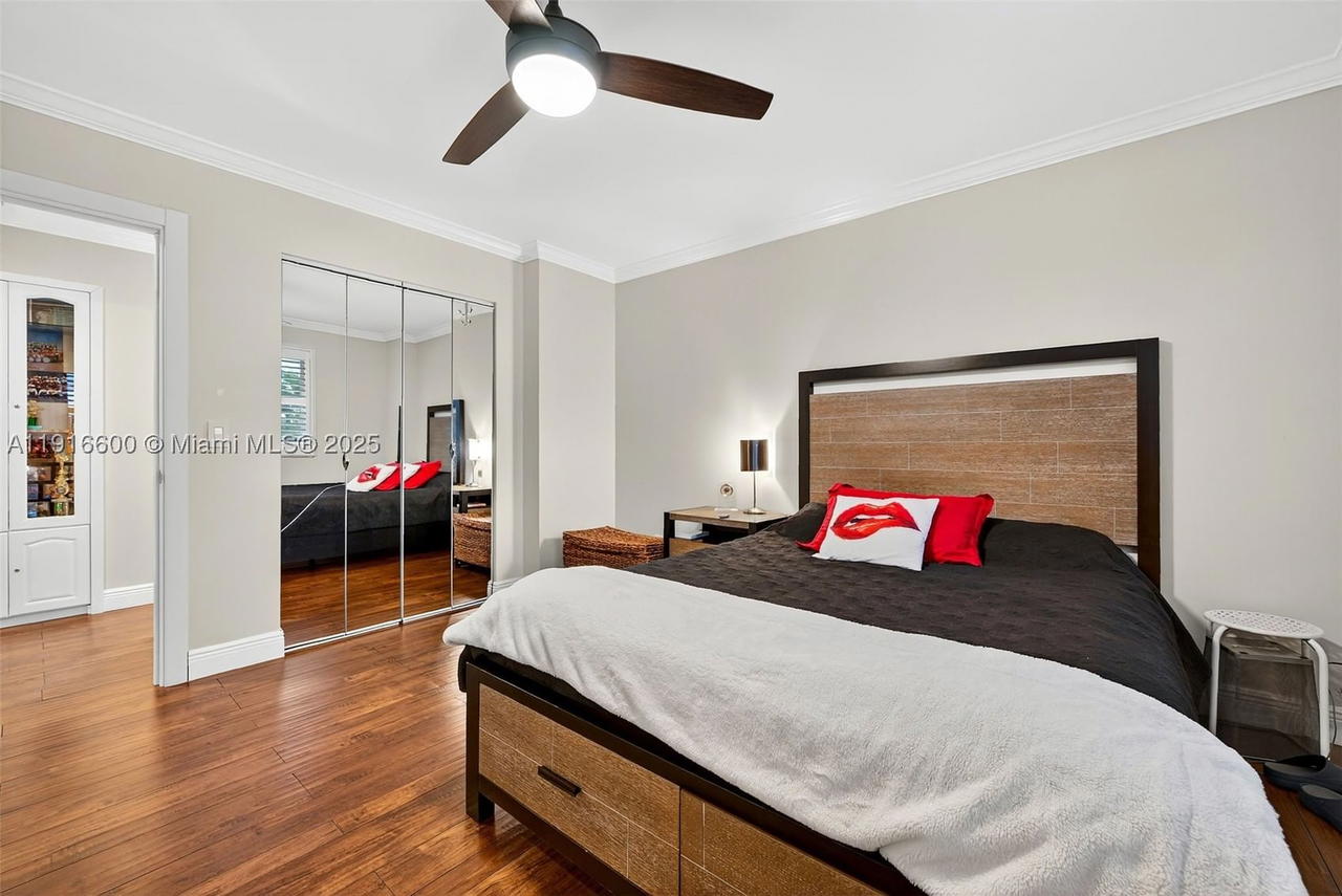 Real estate property located at 20230 7th St, Broward, Chapel Trail Replat, Pembroke Pines, FL