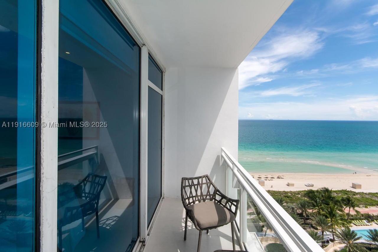 Real estate property located at 6801 Collins Ave PH06, Miami-dade, Central Carillon Beach Co, Miami Beach, FL