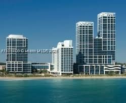 Real estate property located at 6801 Collins Ave PH06, Miami-dade, Central Carillon Beach Co, Miami Beach, FL