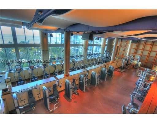 Real estate property located at 6801 Collins Ave PH06, Miami-dade, Central Carillon Beach Co, Miami Beach, FL