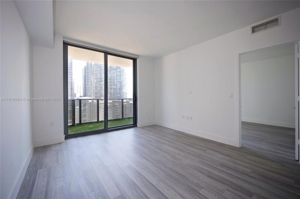Real estate property located at 45 9th St #1504, Miami-dade, Brickell Heights East Con, Miami, FL