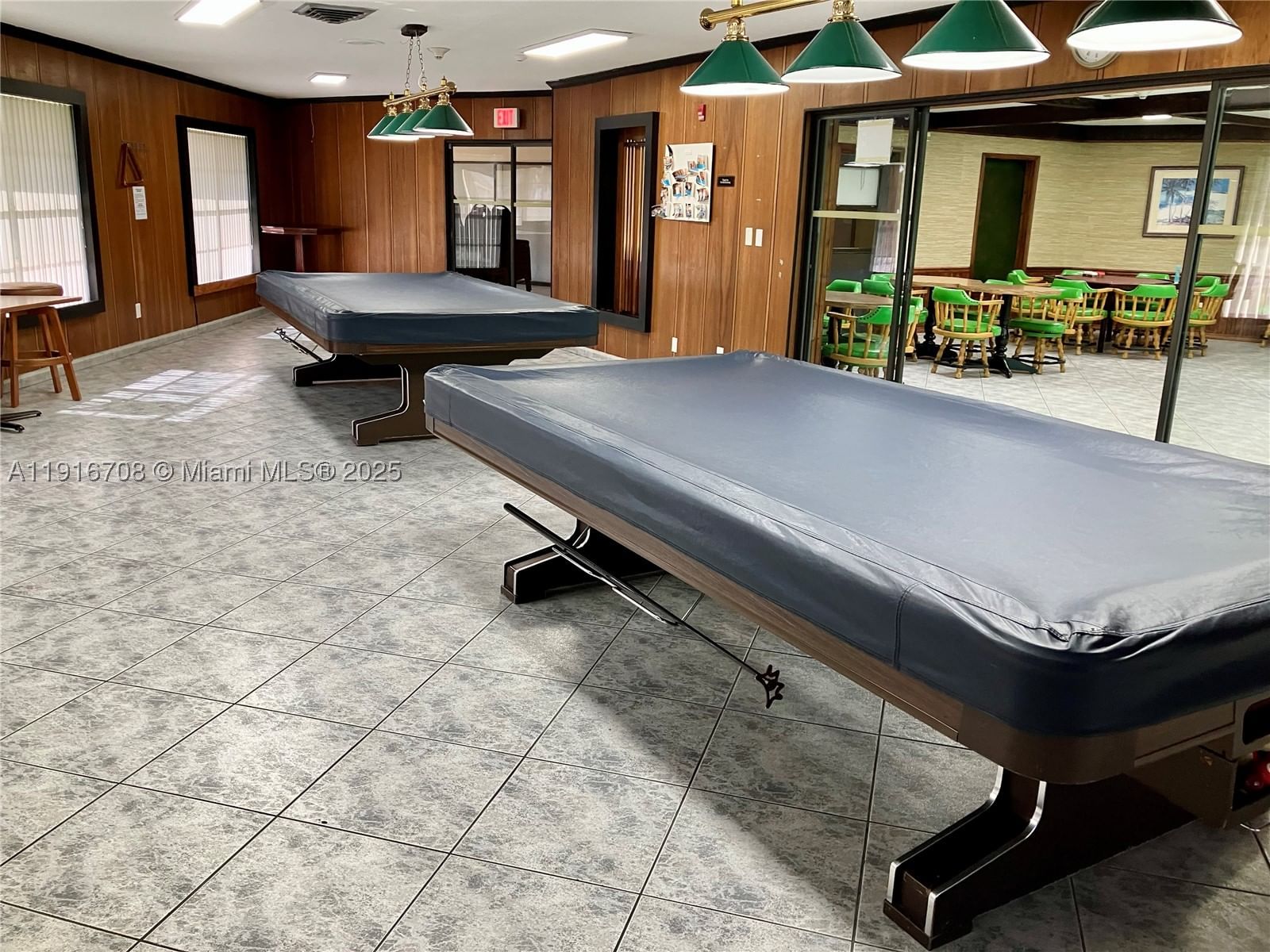 Real estate property located at 4270 40th St #103, Broward, Garnet Condo, Lauderdale Lakes, FL