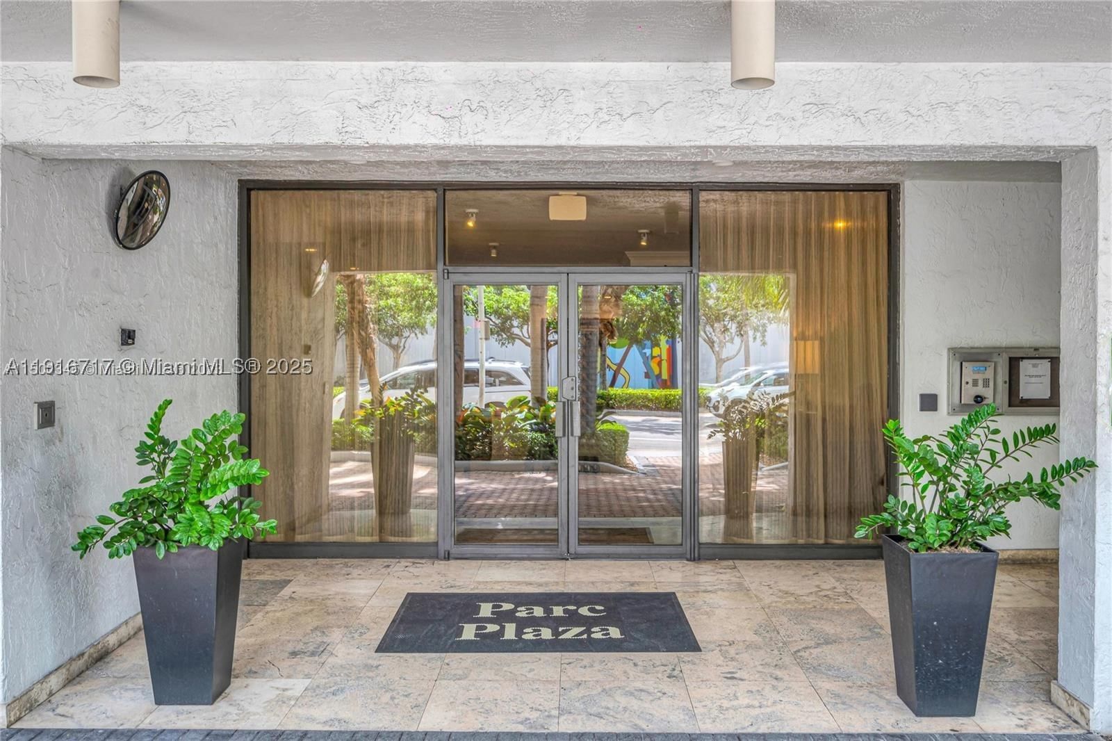 Real estate property located at 1775 Washington Ave #4G, Miami-dade, Parc Plaza Condo, Miami Beach, FL