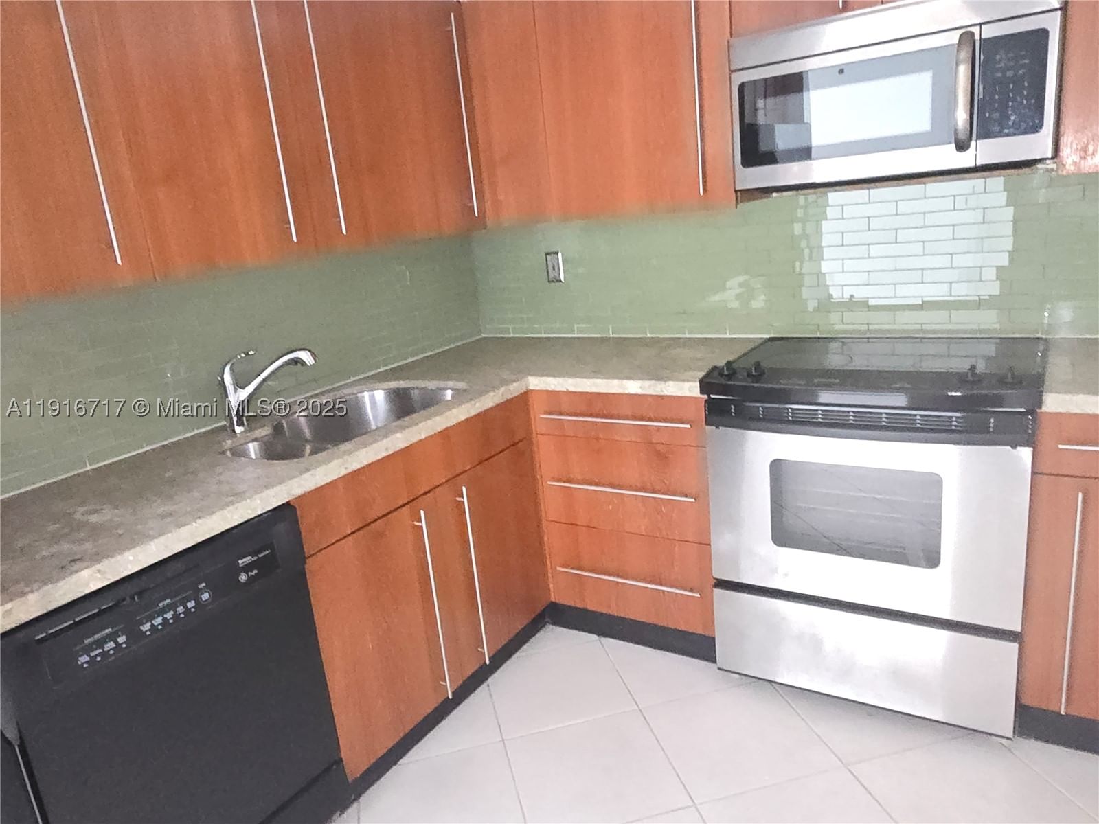 Real estate property located at 1775 Washington Ave #4G, Miami-dade, Parc Plaza Condo, Miami Beach, FL