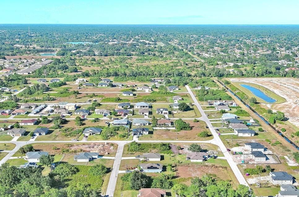 Real estate property located at 341 Ranchito Ave, Lee, Southwood, Lehigh Acres, FL
