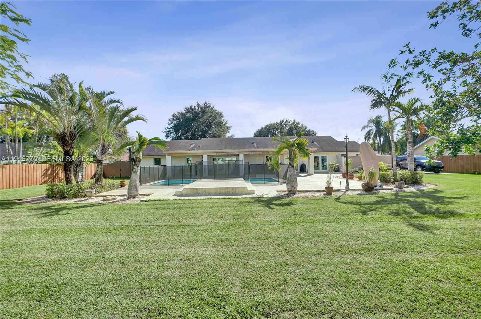 Real estate property located at 14833 164th Ter, Miami-dade, Kings Grove, Miami, FL
