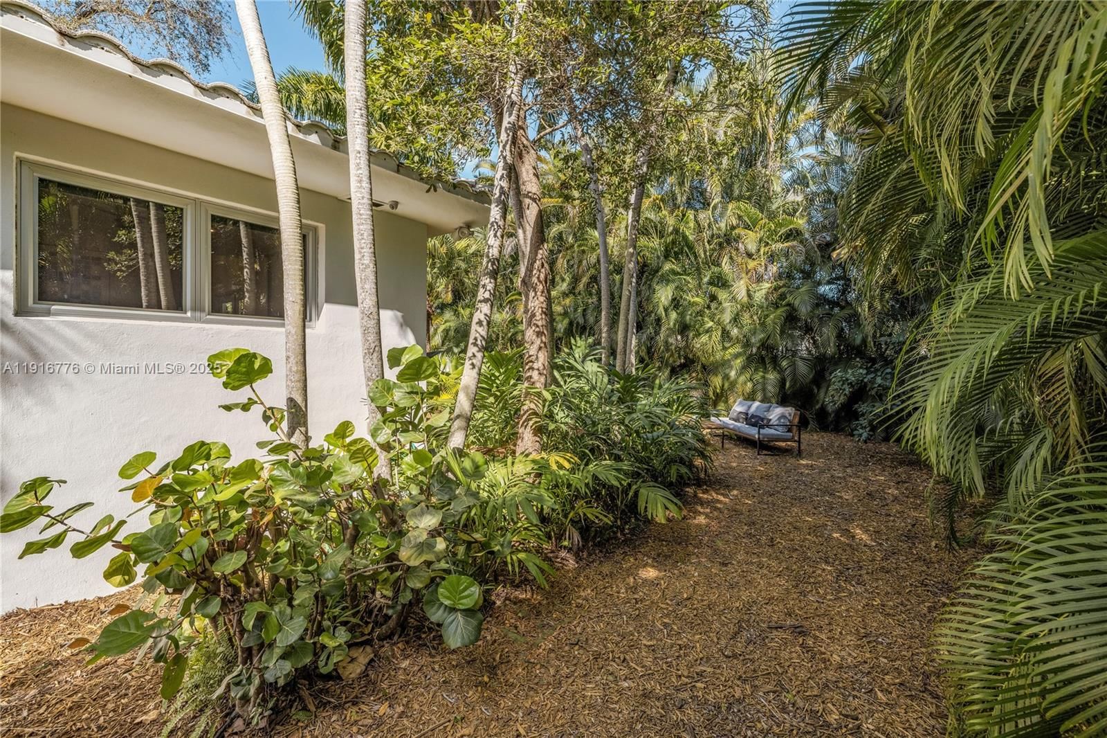 Real estate property located at 811 71st St, Miami-dade, Historic Bayside- Wa Place, Miami, FL