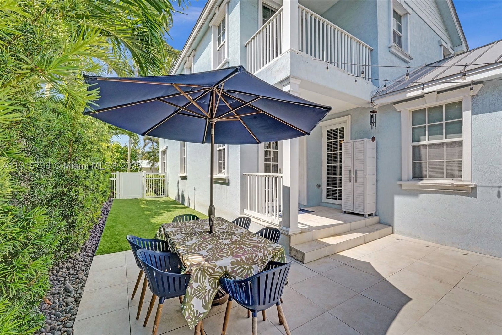 Real estate property located at 919 Adams St, Broward, Hollywood Lakes Section, Hollywood, FL