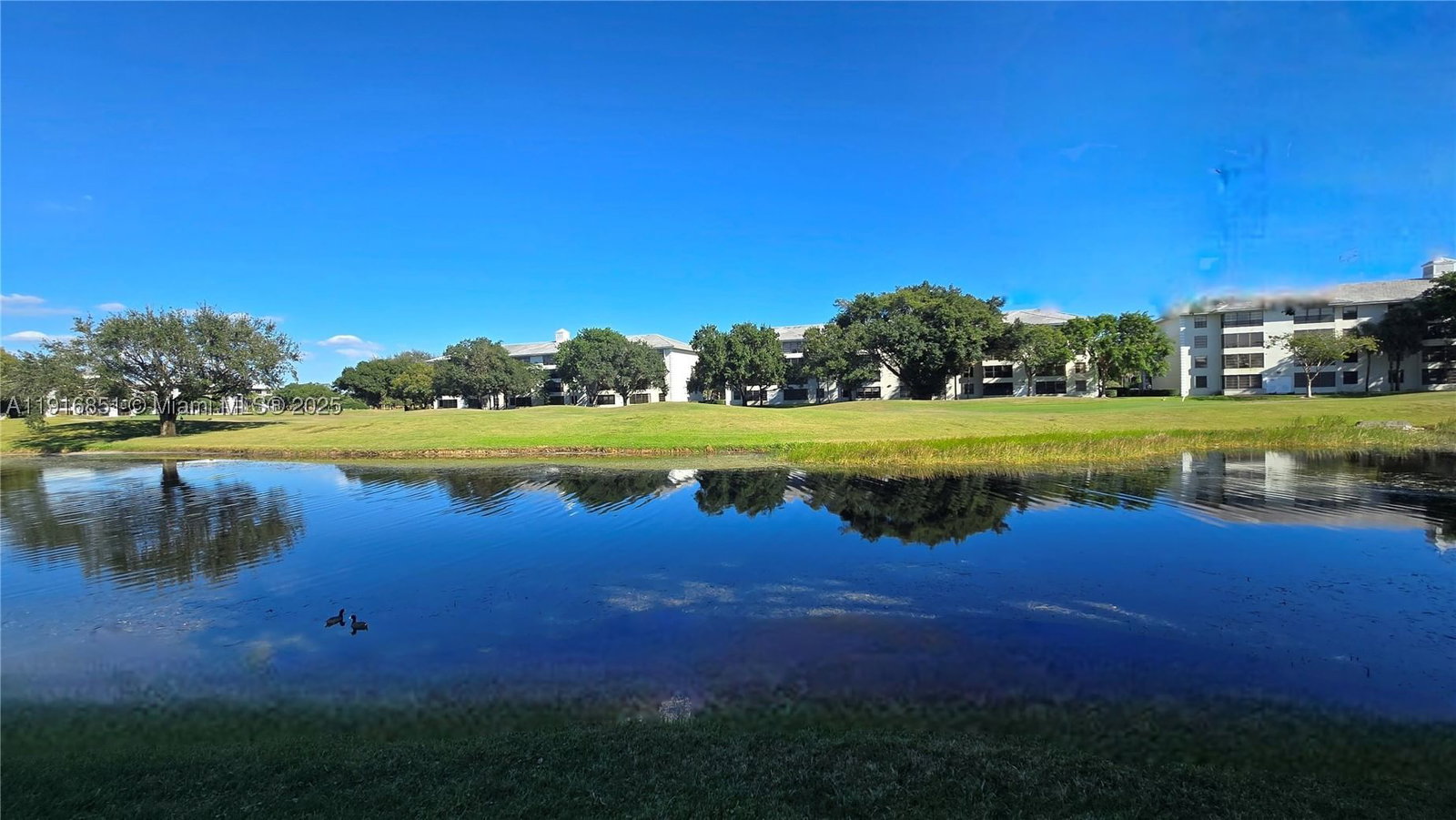 Real estate property located at 9230 Lagoon Pl #310, Broward, Poinciana 11 Pine Island, Davie, FL