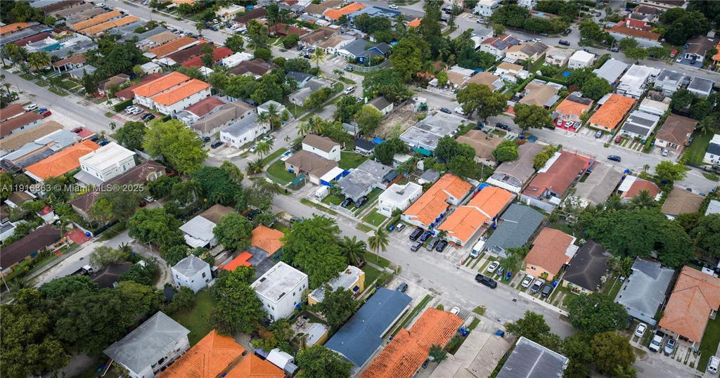 Real estate property located at 3422 25th St, Miami-dade, Silver Bluff Homesites, Miami, FL