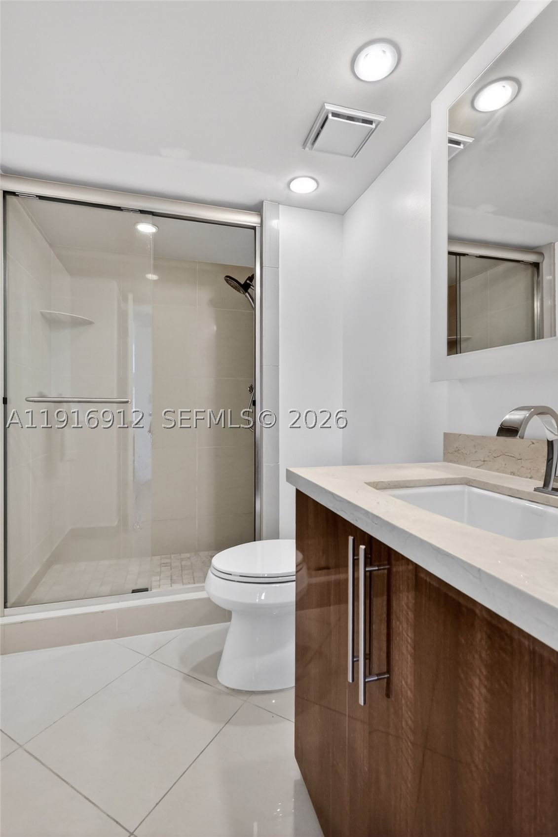 Real estate property located at 4000 Towerside Ter #1612, Miami-dade, The Towers Of Quayside Co, Miami, FL