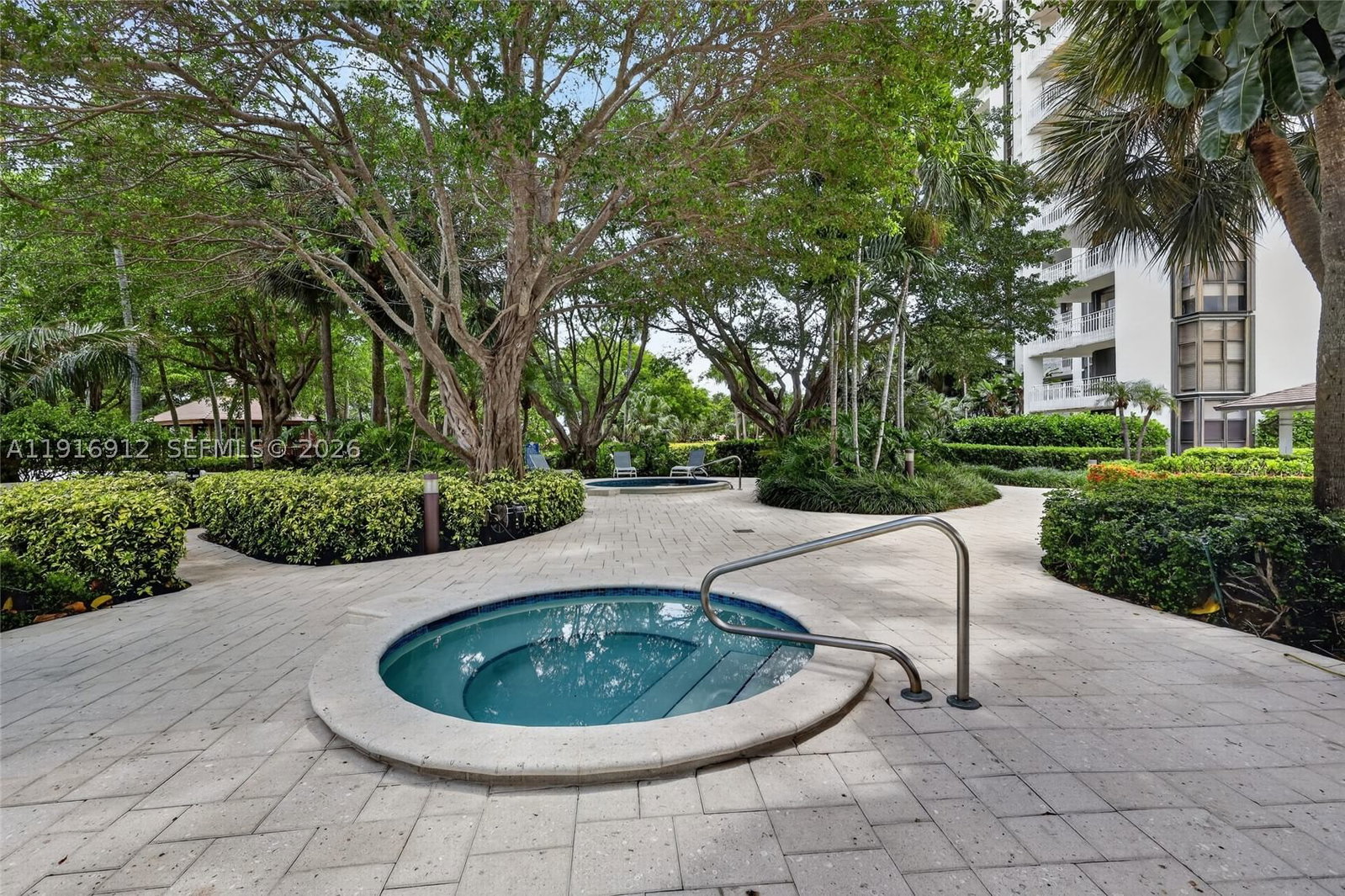 Real estate property located at 4000 Towerside Ter #1612, Miami-dade, The Towers Of Quayside Co, Miami, FL