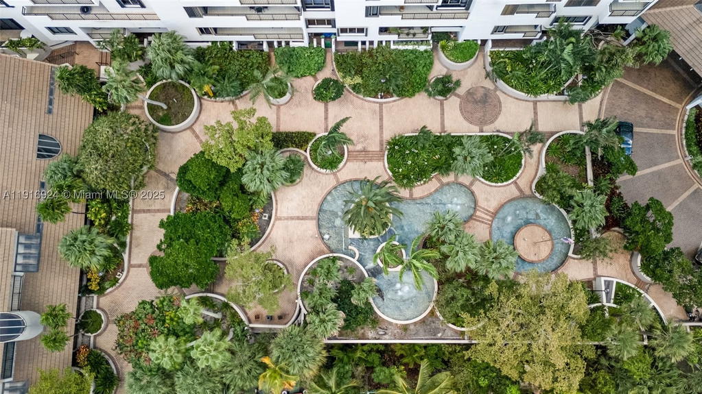 Real estate property located at 520 Brickell Key Dr A1104, Miami-dade, Brickell Key One, Miami, FL