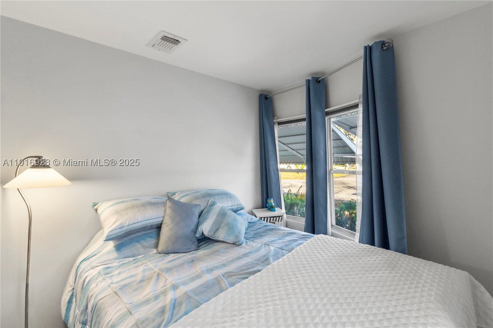 Real estate property located at 5239 3rd Ave, Broward, Highland Meadows Estates, Deerfield Beach, FL