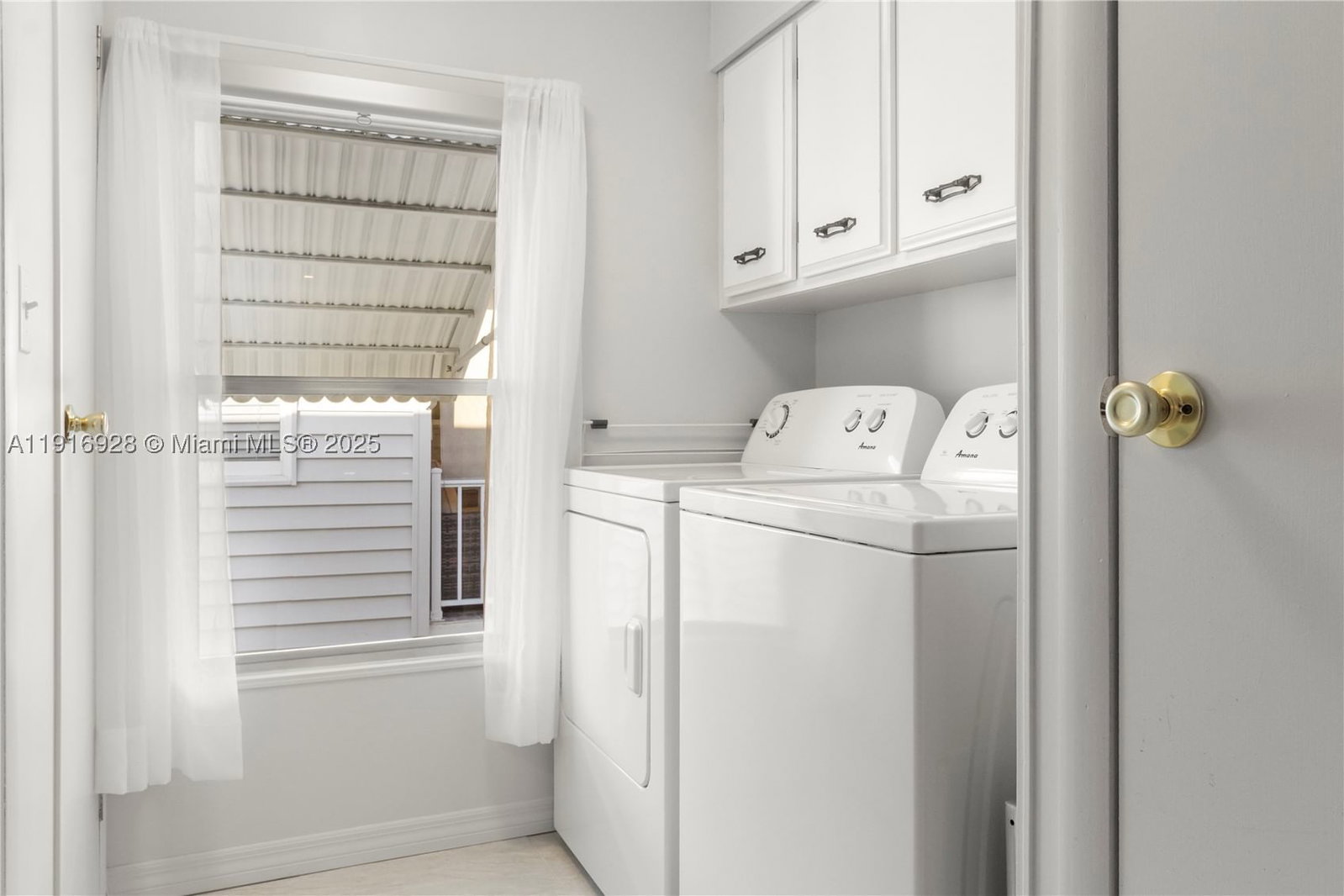 Real estate property located at 5239 3rd Ave, Broward, Highland Meadows Estates, Deerfield Beach, FL