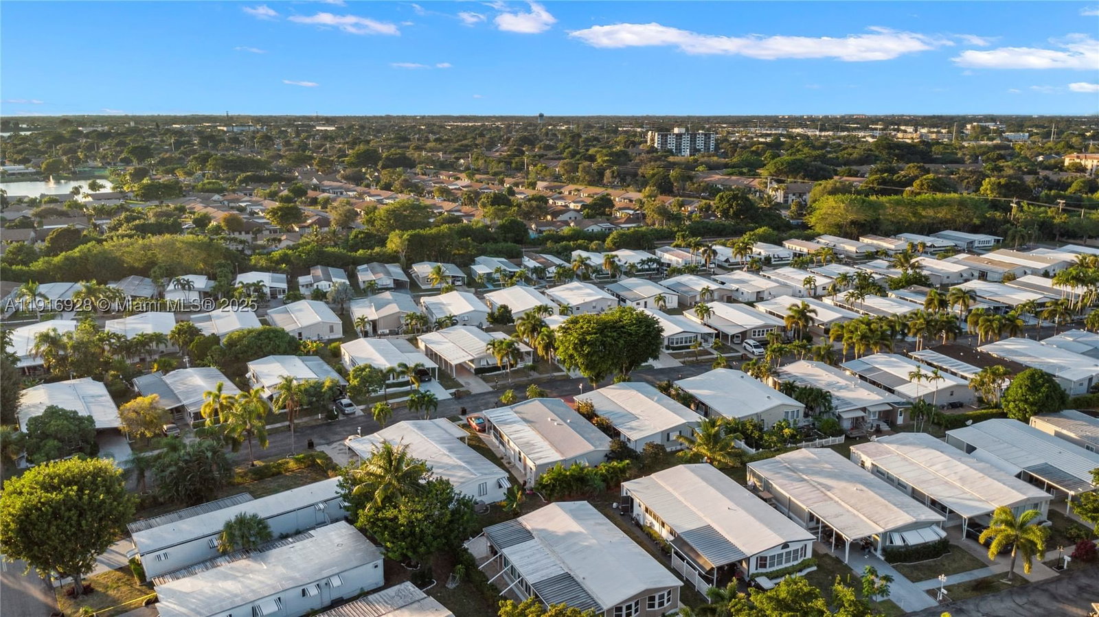 Real estate property located at 5239 3rd Ave, Broward, Highland Meadows Estates, Deerfield Beach, FL