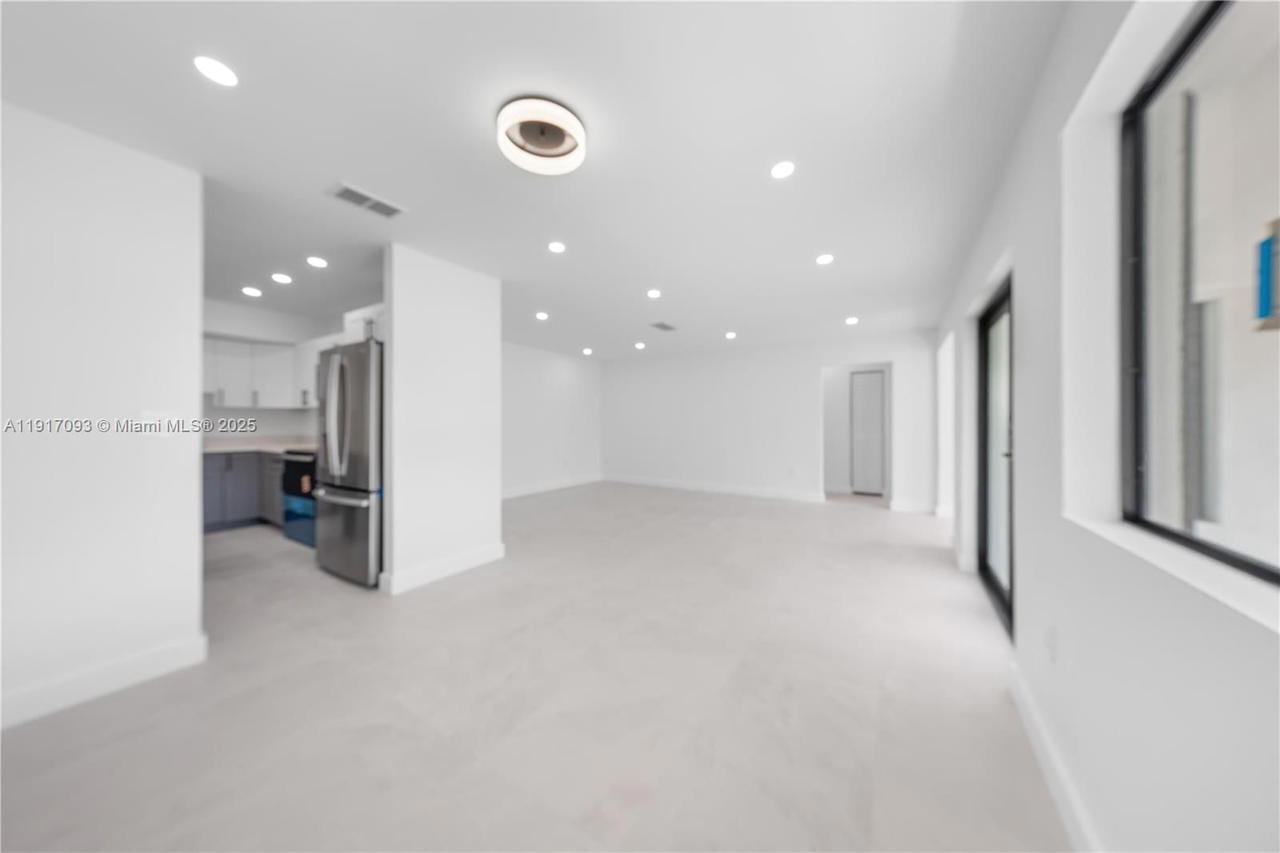 Real estate property located at 7613 Coral Blvd, Broward, Miramar Park 2nd Add, Miramar, FL
