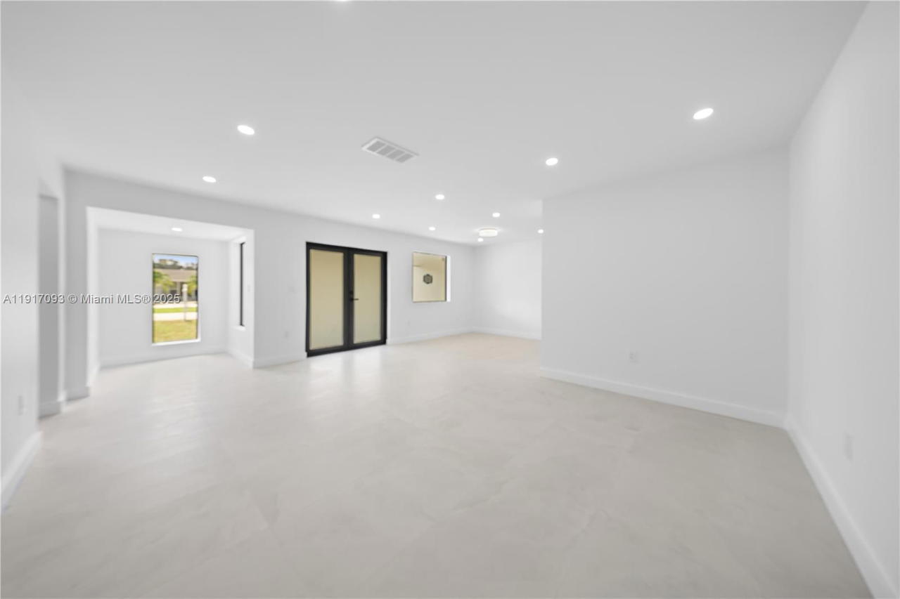 Real estate property located at 7613 Coral Blvd, Broward, Miramar Park 2nd Add, Miramar, FL