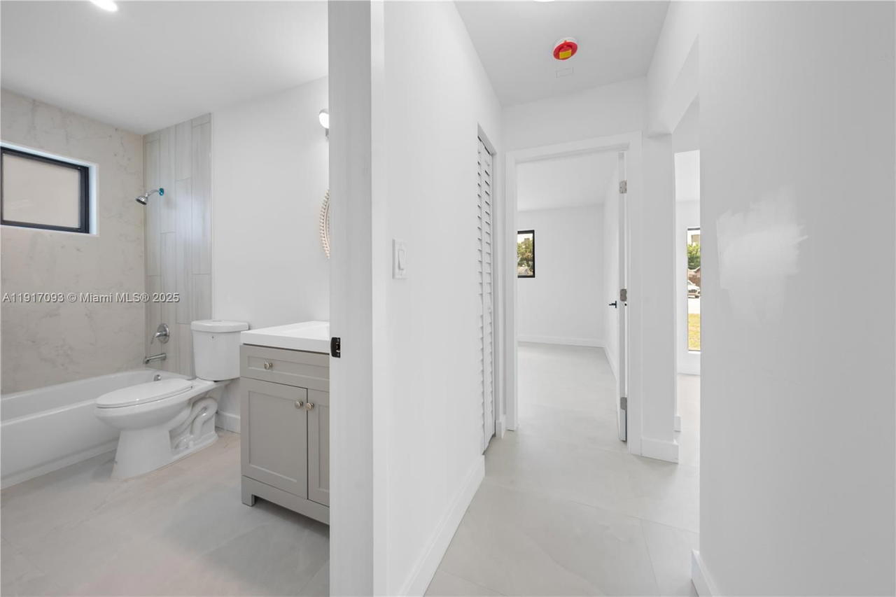 Real estate property located at 7613 Coral Blvd, Broward, Miramar Park 2nd Add, Miramar, FL