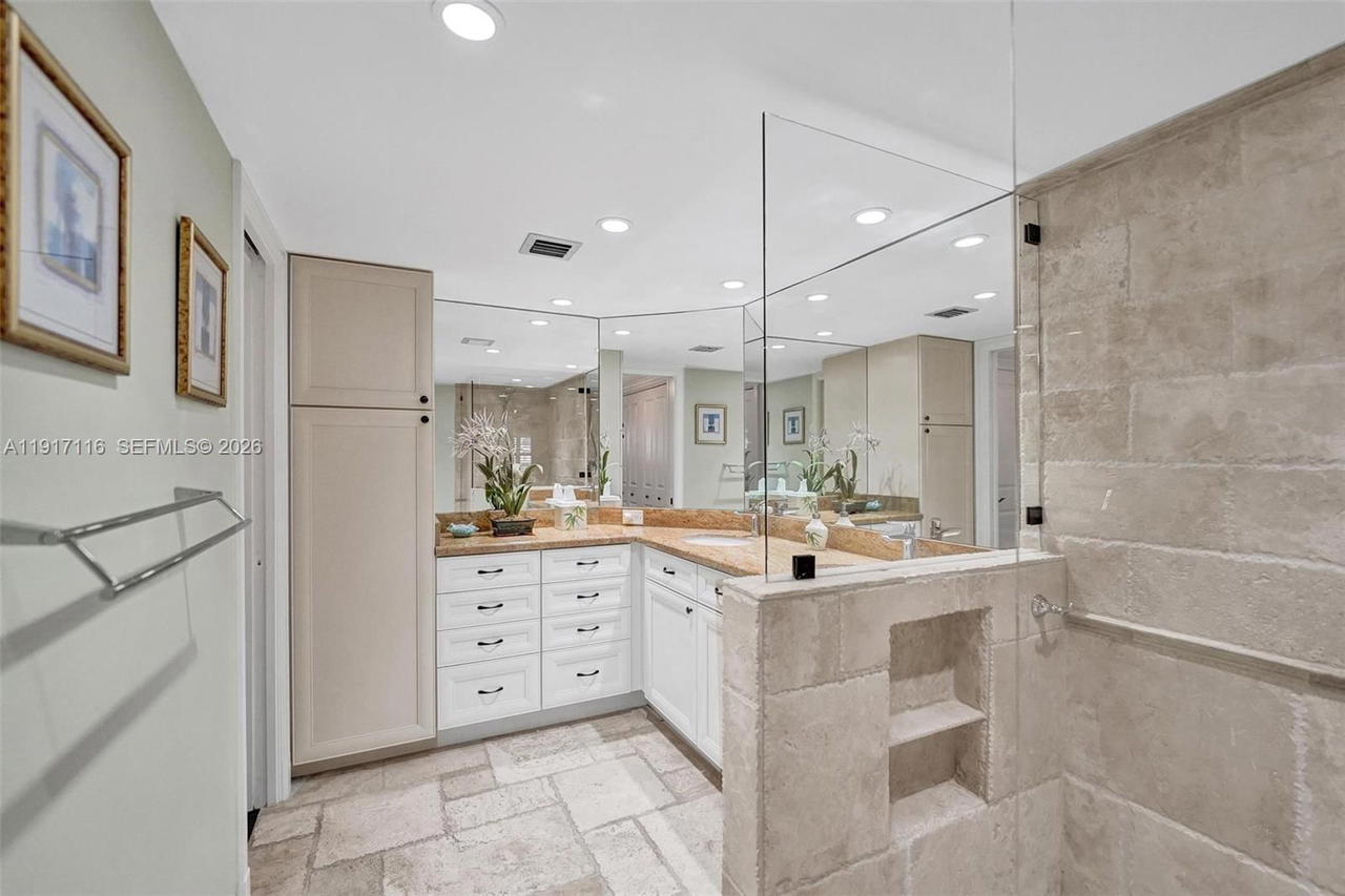 Real estate property located at 1901 Ocean Blvd #12B, Broward, Shore Club Condo, Fort Lauderdale, FL