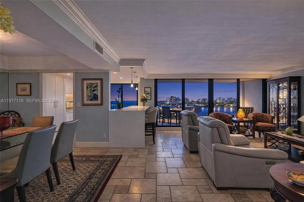 Real estate property located at 1901 Ocean Blvd #12B, Broward, Shore Club Condo, Fort Lauderdale, FL
