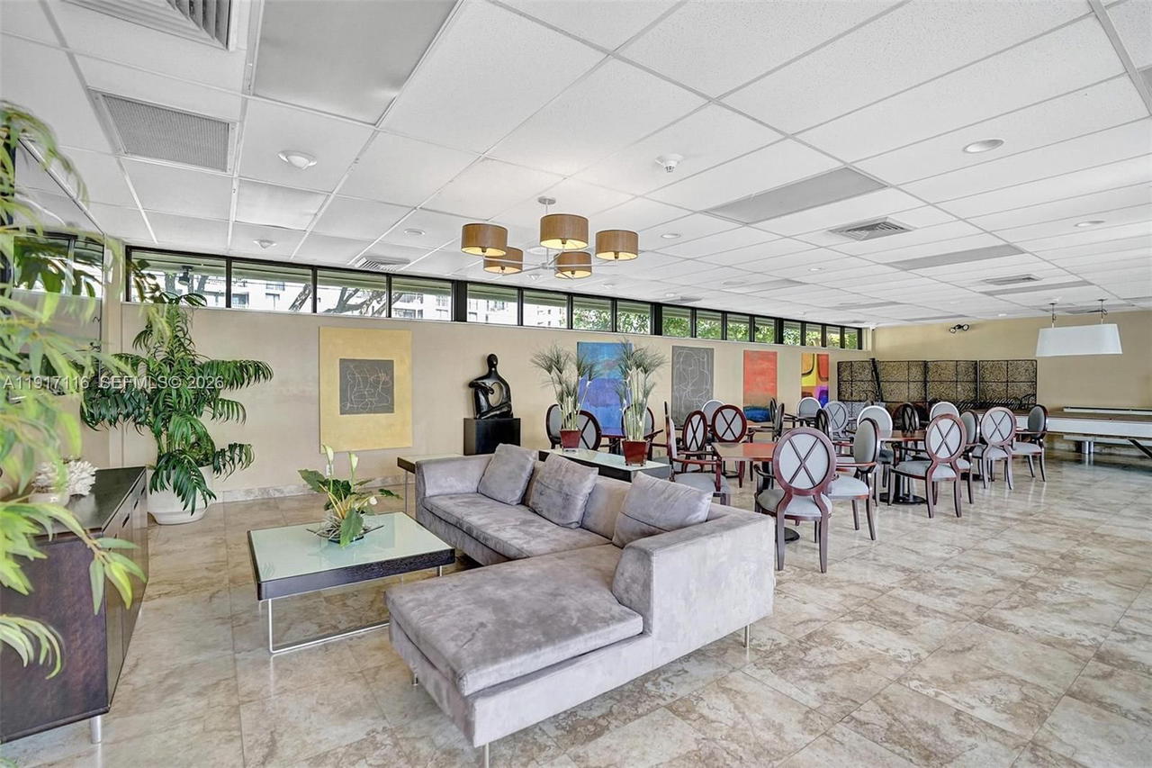 Real estate property located at 1901 Ocean Blvd #12B, Broward, Shore Club Condo, Fort Lauderdale, FL