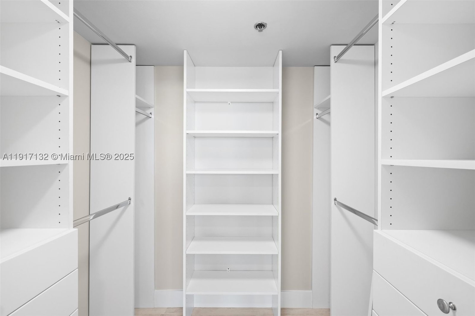 Real estate property located at 441 Valencia Ave #1201, Miami-dade, Gables Laroc Condo, Coral Gables, FL