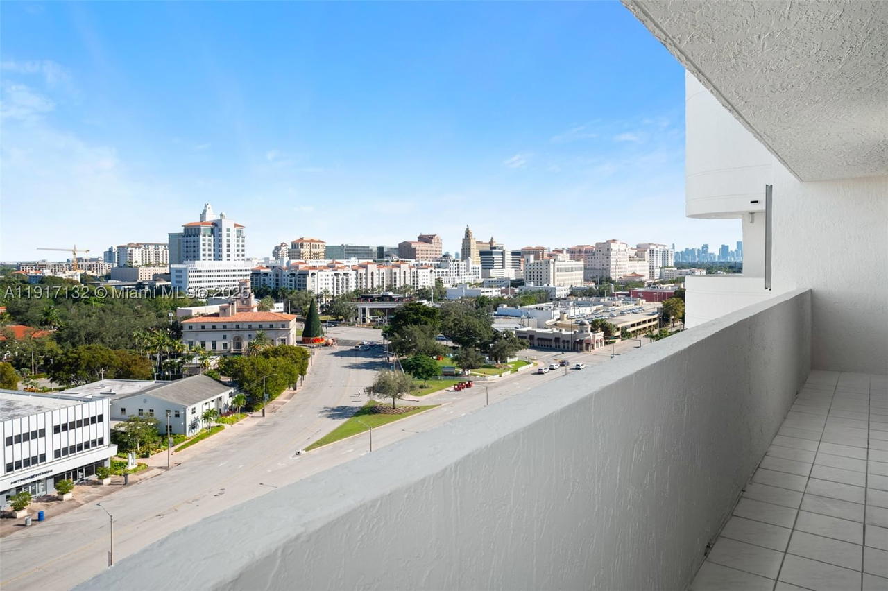 Real estate property located at 441 Valencia Ave #1201, Miami-dade, Gables Laroc Condo, Coral Gables, FL