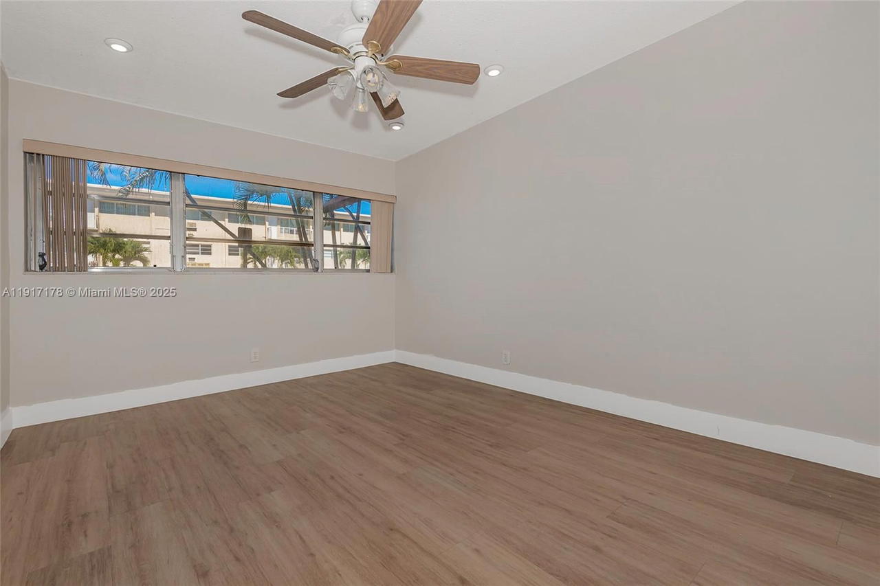 Real estate property located at 16800 15th Ave #115, Miami-dade, Fountainview Condo No 5, Miami, FL
