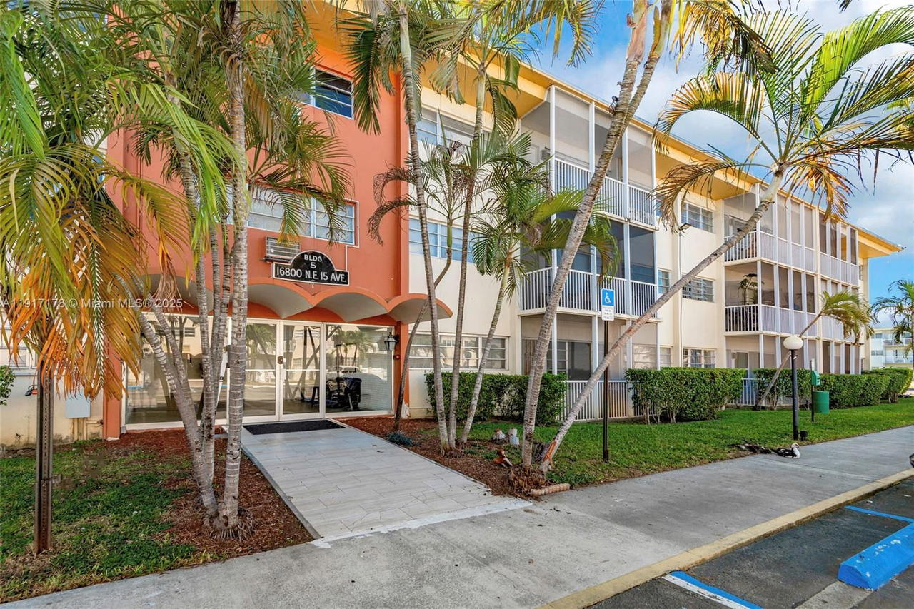 Real estate property located at 16800 15th Ave #115, Miami-dade, Fountainview Condo No 5, Miami, FL