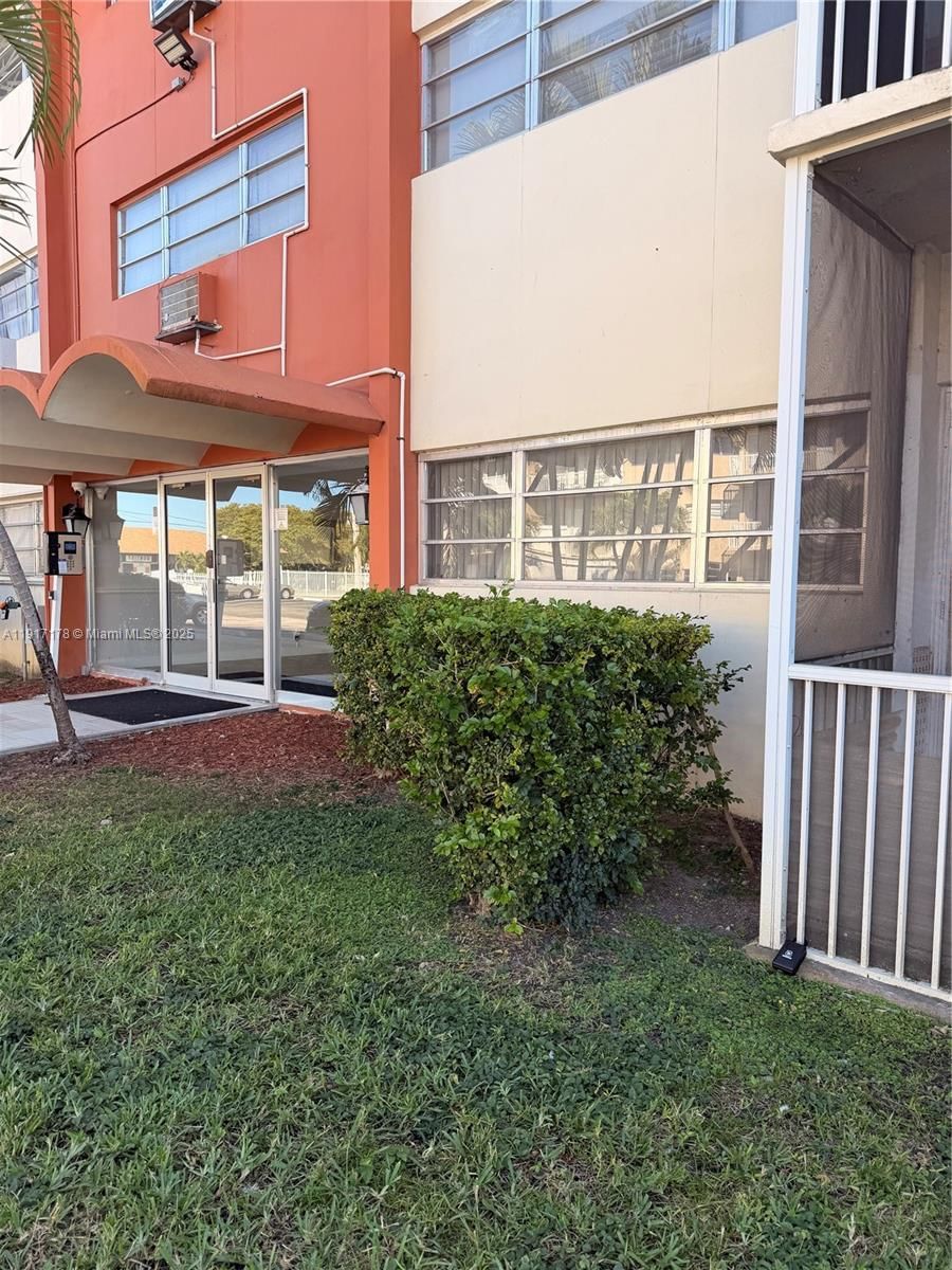 Real estate property located at 16800 15th Ave #115, Miami-dade, Fountainview Condo No 5, Miami, FL