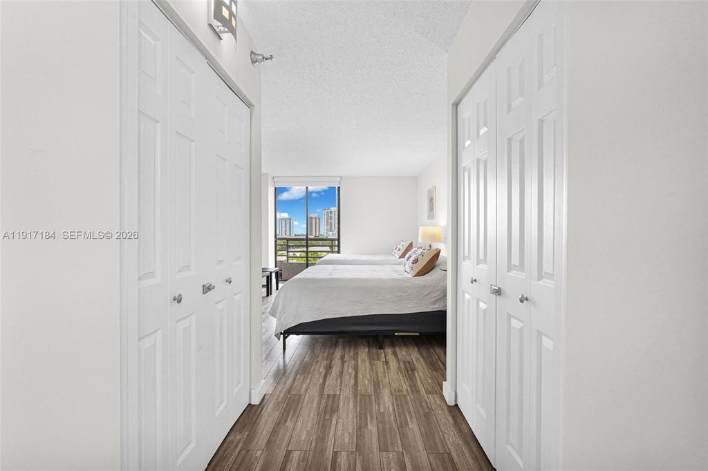 Real estate property located at 3300 191st St #1007, Miami-dade, Parc Central Aventura Sou, Aventura, FL