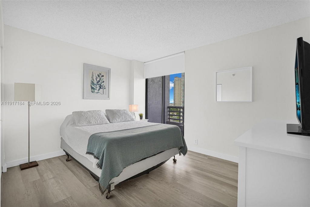 Real estate property located at 3300 191st St #1007, Miami-dade, Parc Central Aventura Sou, Aventura, FL