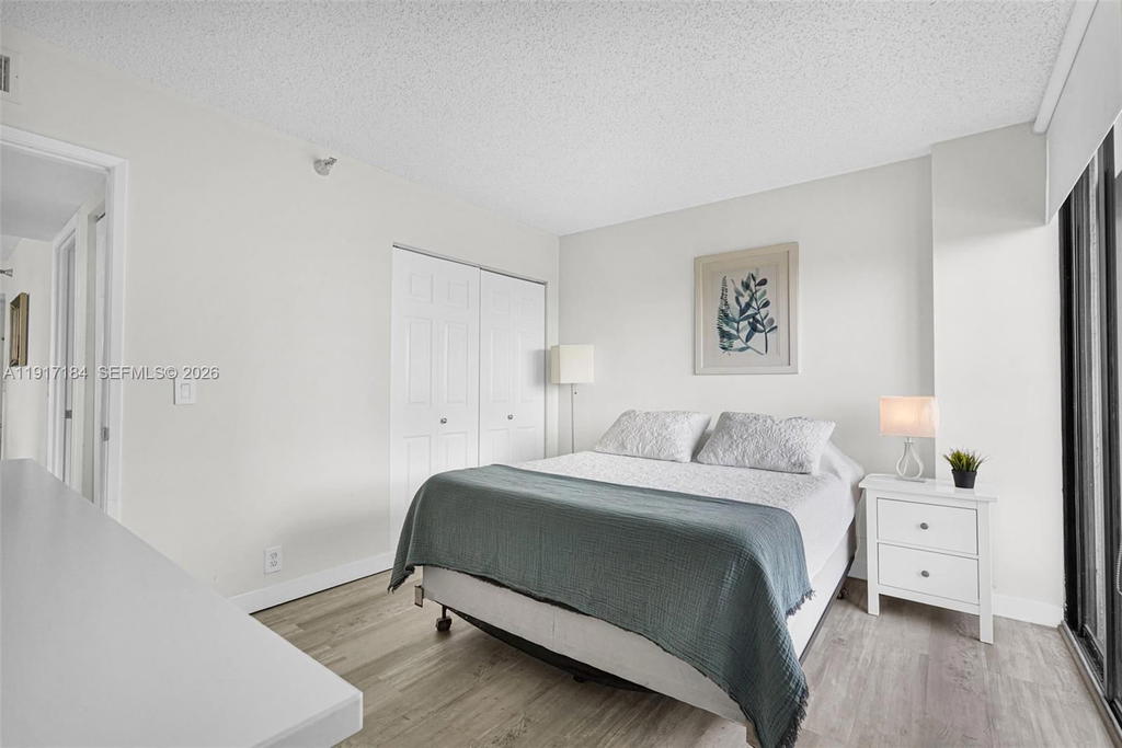 Real estate property located at 3300 191st St #1007, Miami-dade, Parc Central Aventura Sou, Aventura, FL