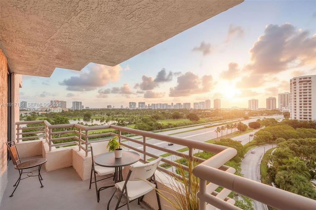 Real estate property located at 3300 191st St #1007, Miami-dade, Parc Central Aventura Sou, Aventura, FL