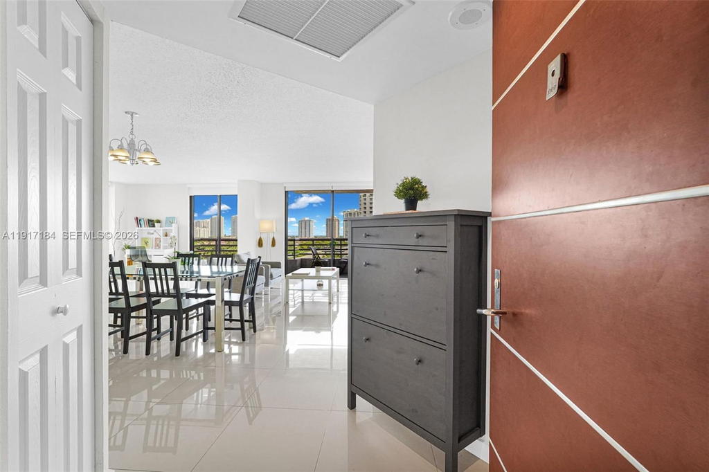 Real estate property located at 3300 191st St #1007, Miami-dade, Parc Central Aventura Sou, Aventura, FL