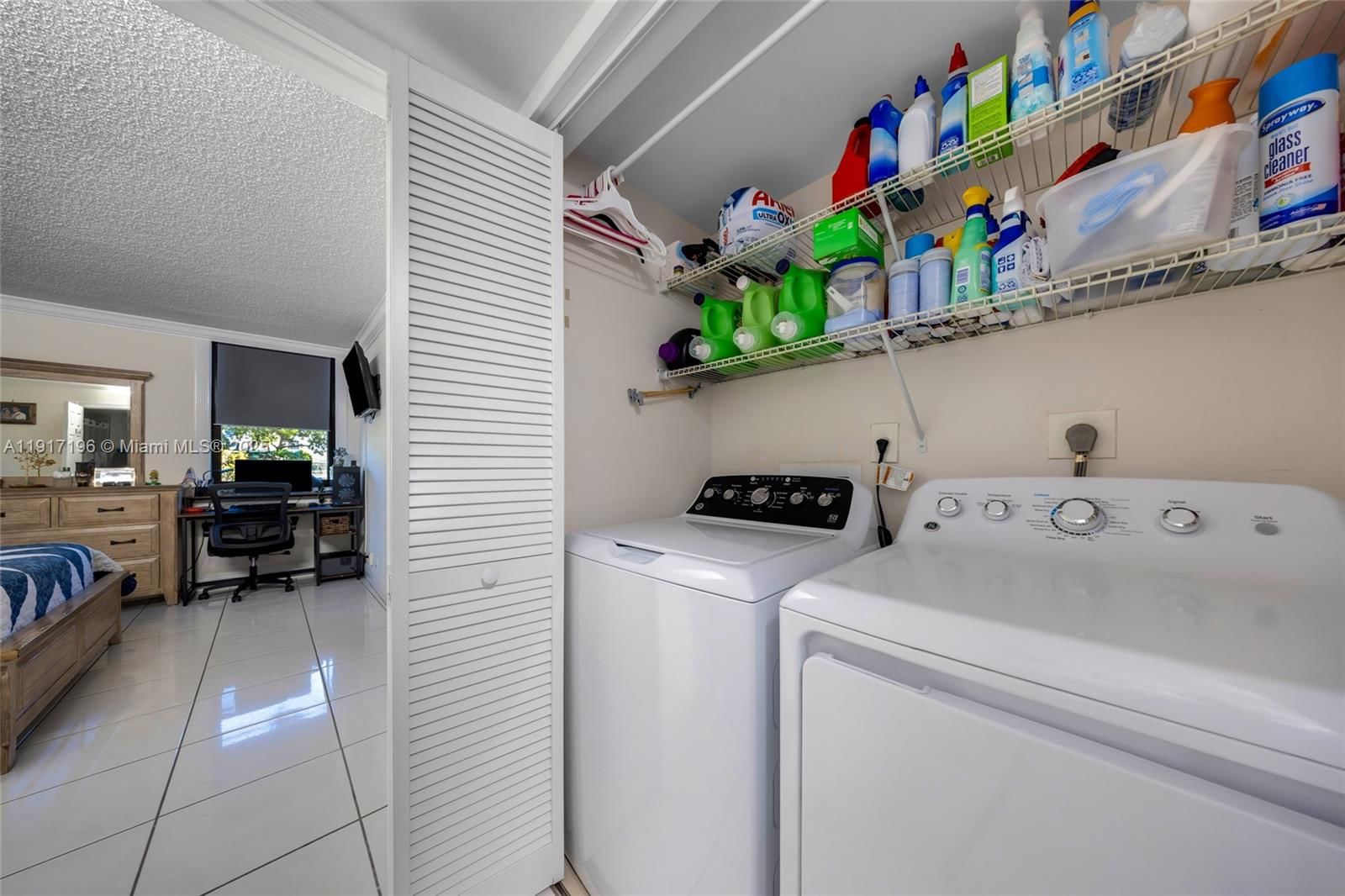 Real estate property located at 12209 14th Ln #1105, Miami-dade, Vista Del Lago Condo Ph 2, Miami, FL