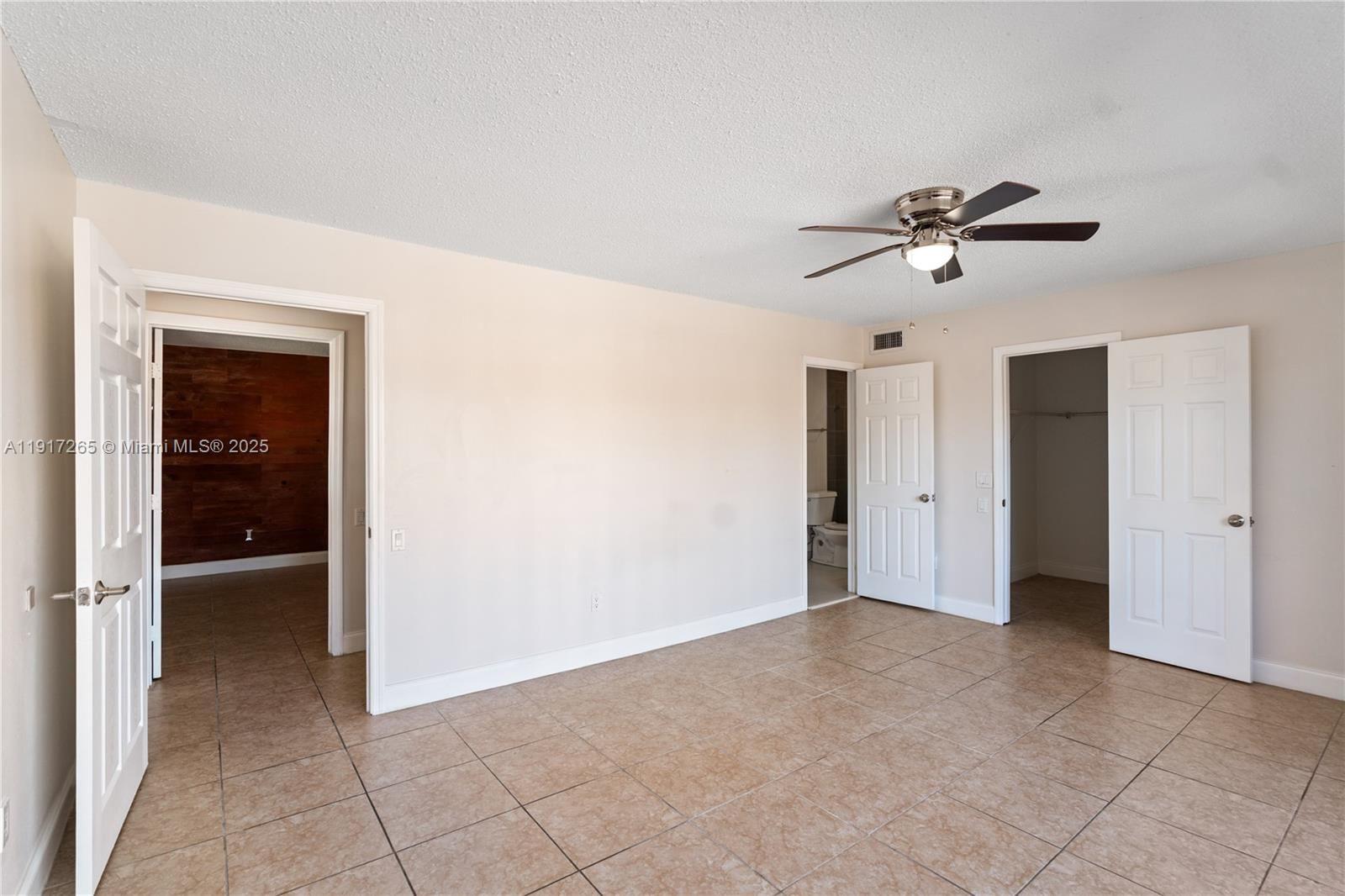 Real estate property located at 6241 116th Pl B, Miami-dade, Snapper Village Condo Pha, Miami, FL