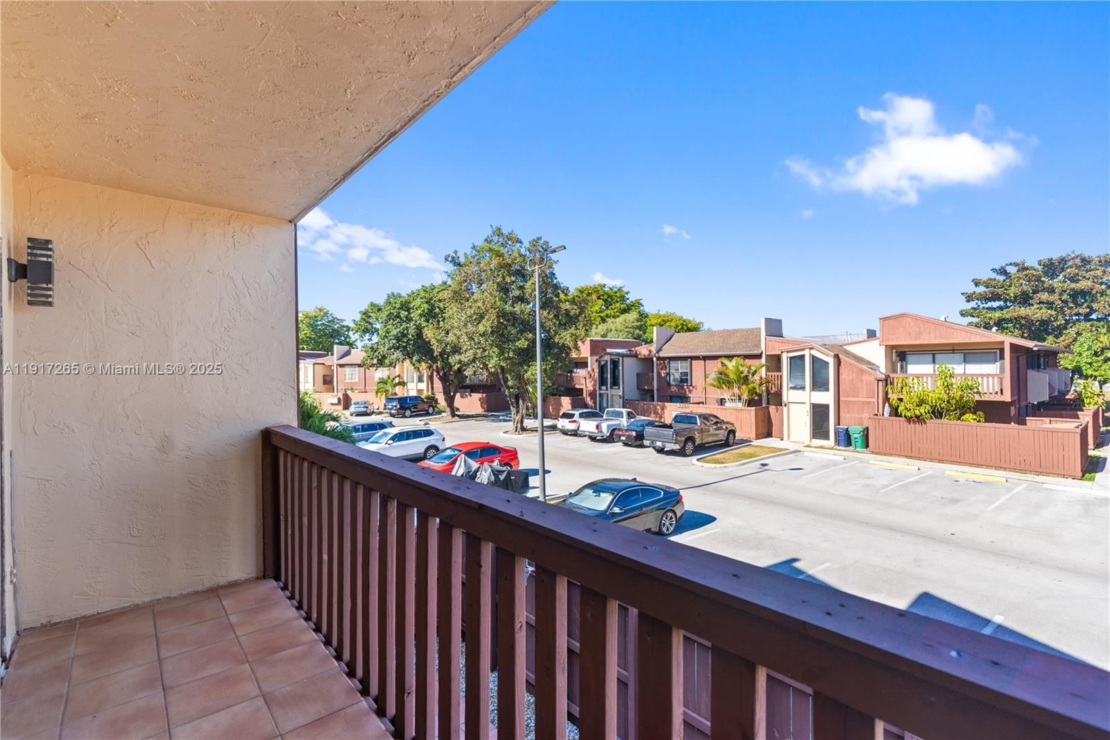Real estate property located at 6241 116th Pl B, Miami-dade, Snapper Village Condo Pha, Miami, FL