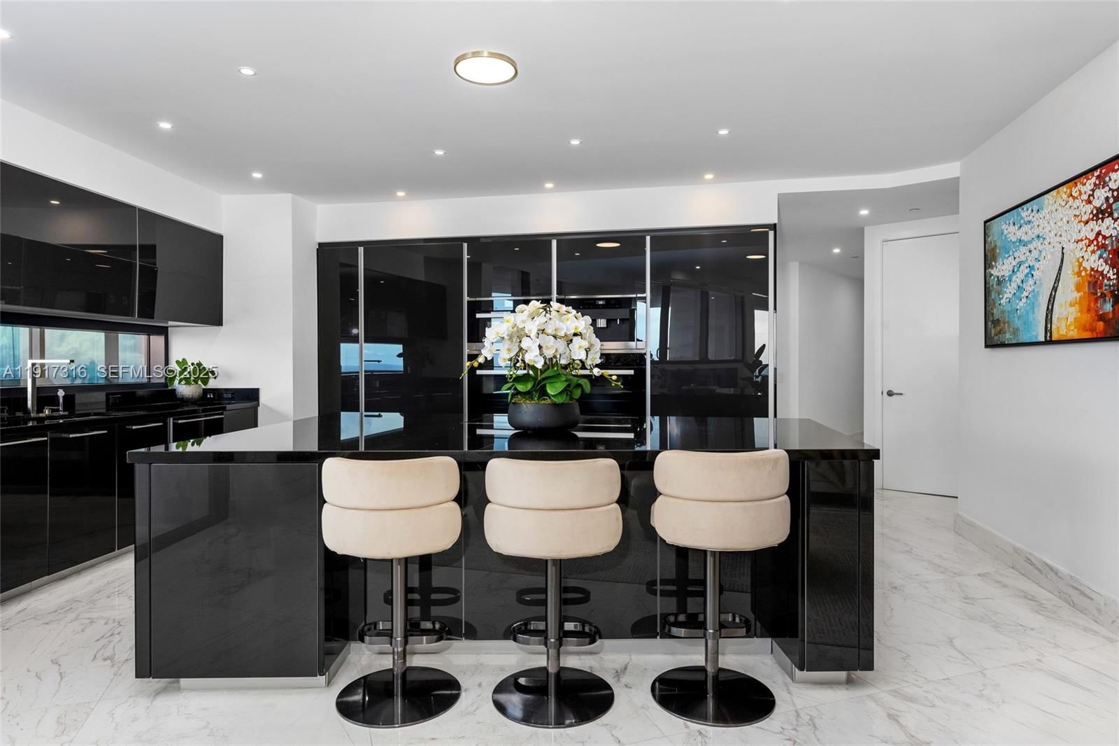 Real estate property located at 18555 Collins Ave #5501, Miami-dade, 18555 Collins Avenue Cond, Sunny Isles Beach, FL